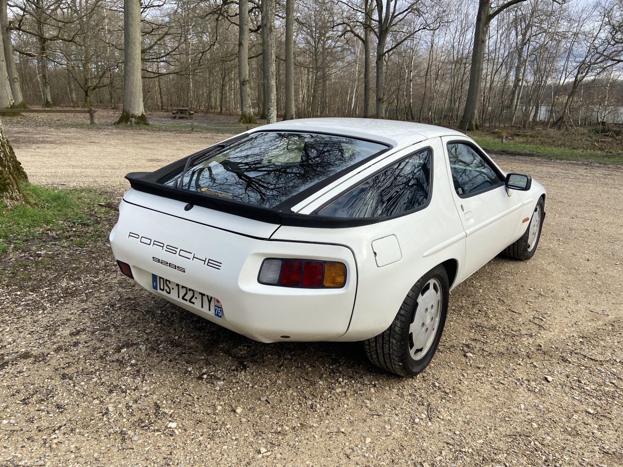 Porsche 928 s