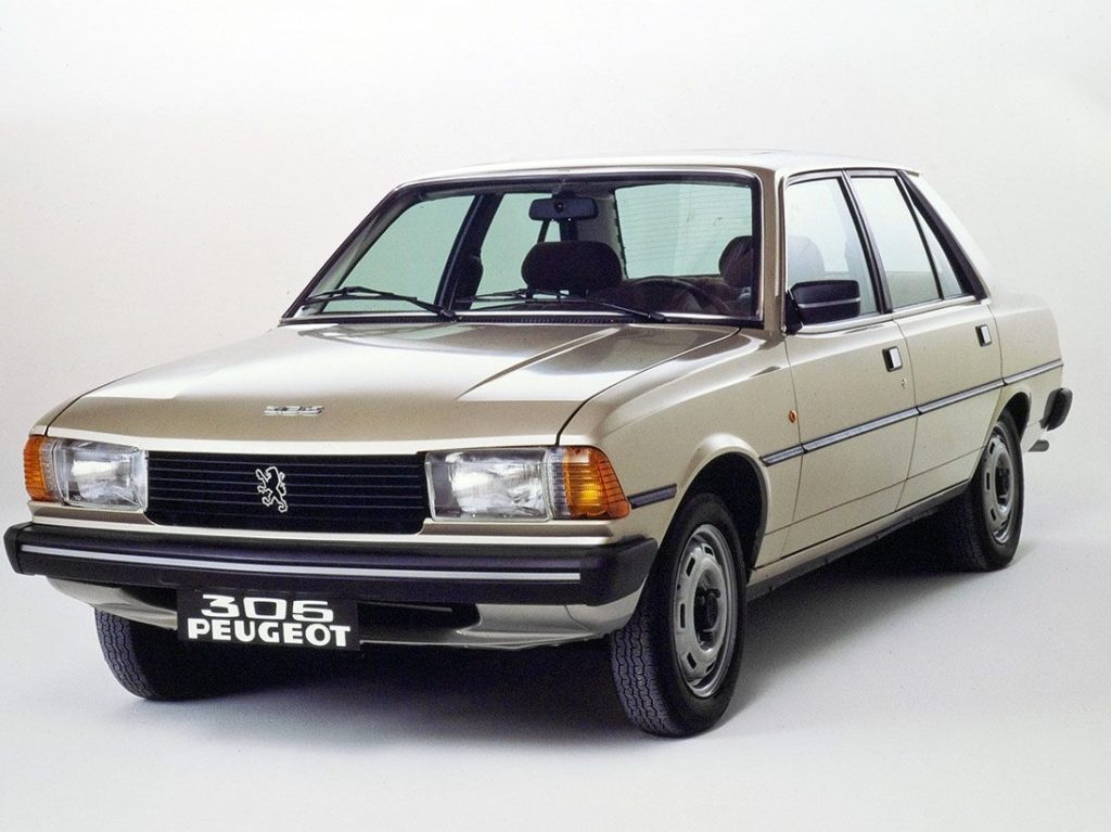 PEUGEOT 305 - Un lion sans les crocs ?