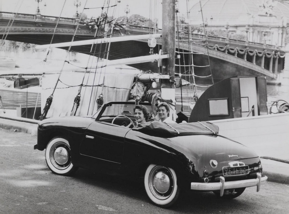 PANHARD DYNA JUNIOR - Roadster populaire à la française.