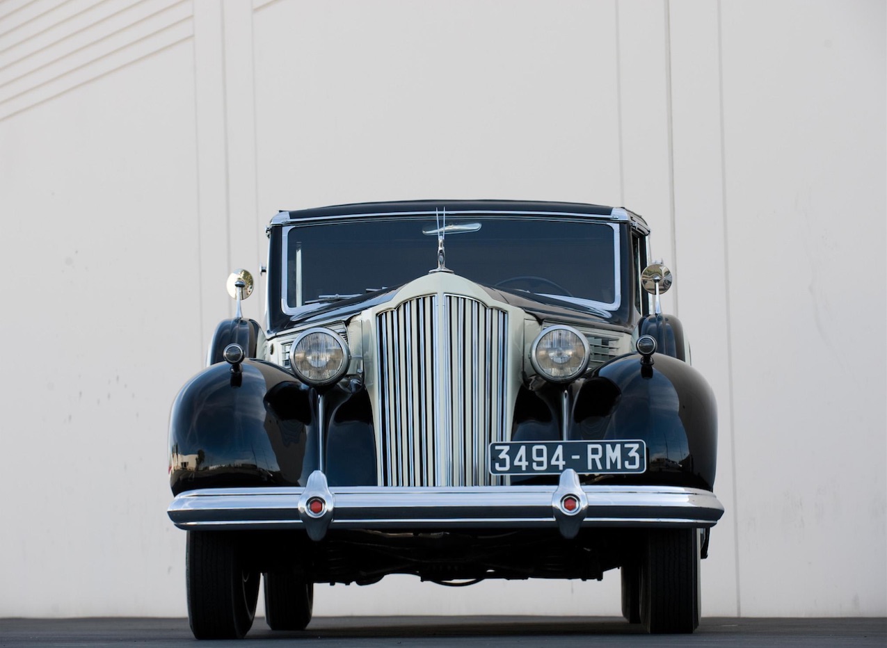 LA CARROSSERIE FRANAY - Haute couture à la française.