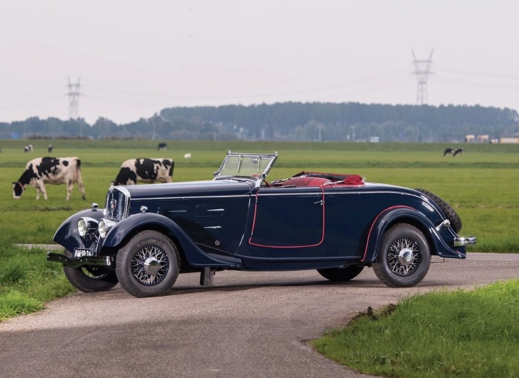 PEUGEOT 601 - La lionne infortunée.